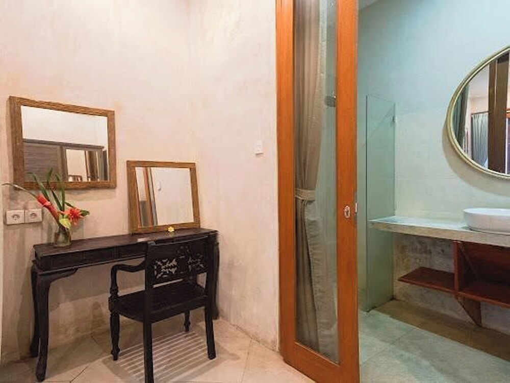 Deluxe Twin Room, Garden View - Photo 17
