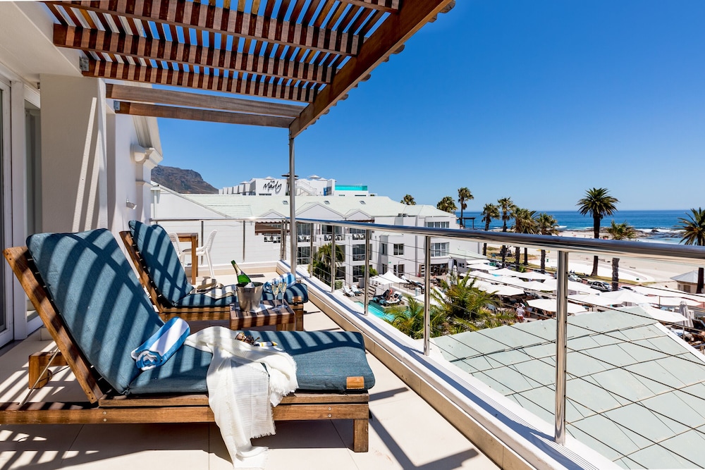 Sky Penthouse - Photo 8