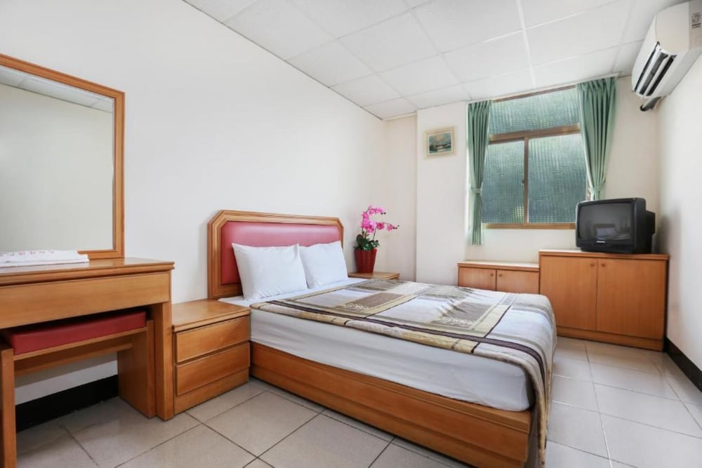 Standard Double Room - Photo 4