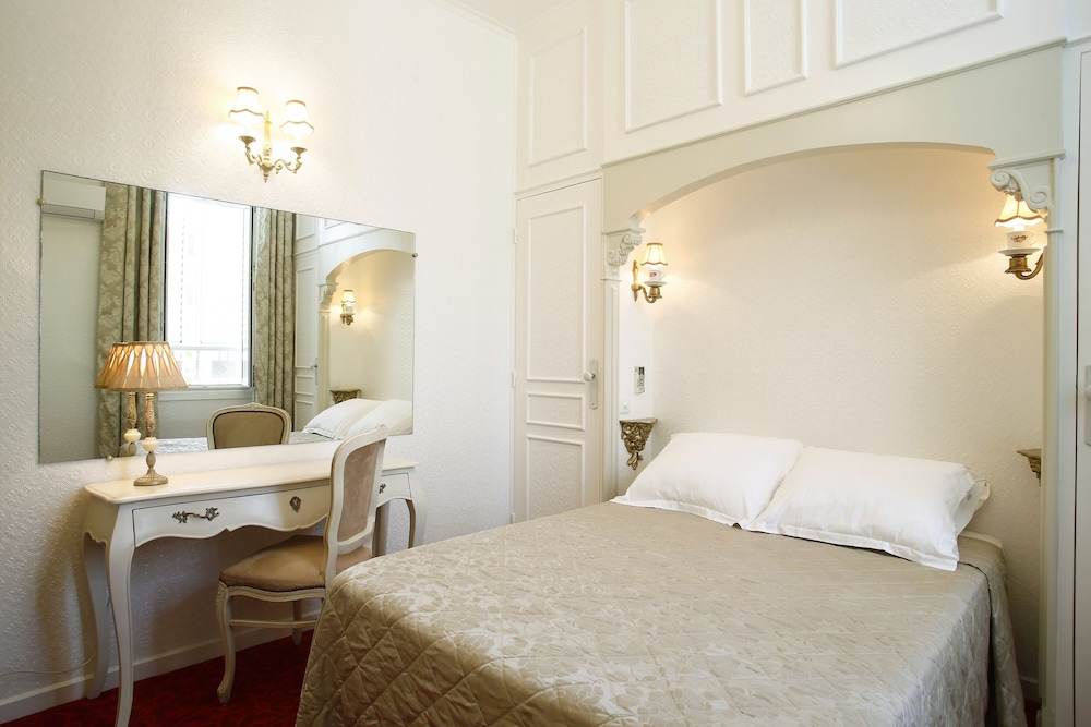 Comfort Double Room, Garden View