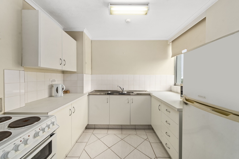 Budget Apartment, 1 Bedroom, Ocean View photo 3