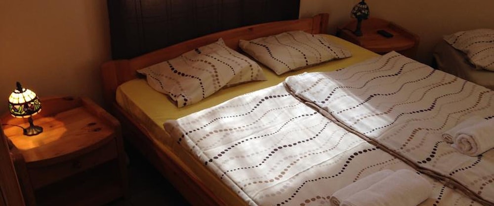 Classic Double Room, 1 Double Bed, Non Smoking photo 3
