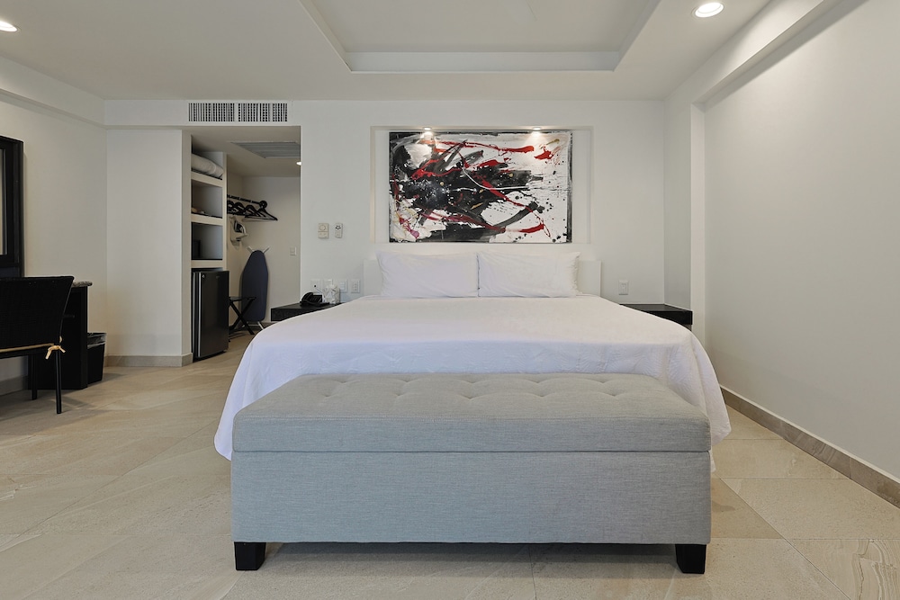Junior Room photo 2