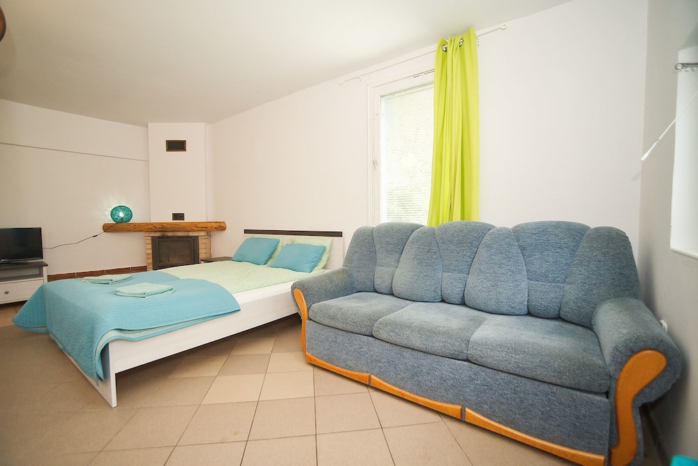 Bungalow, Multiple Beds, Private Bathroom, Garden Area (14) photo 2