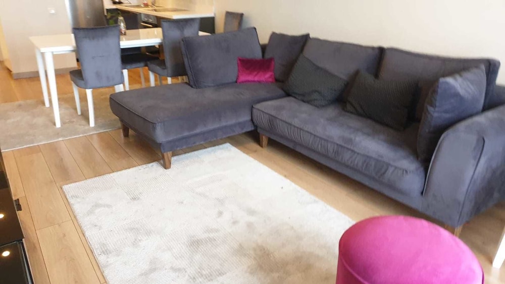 Deluxe Apartment photo 3