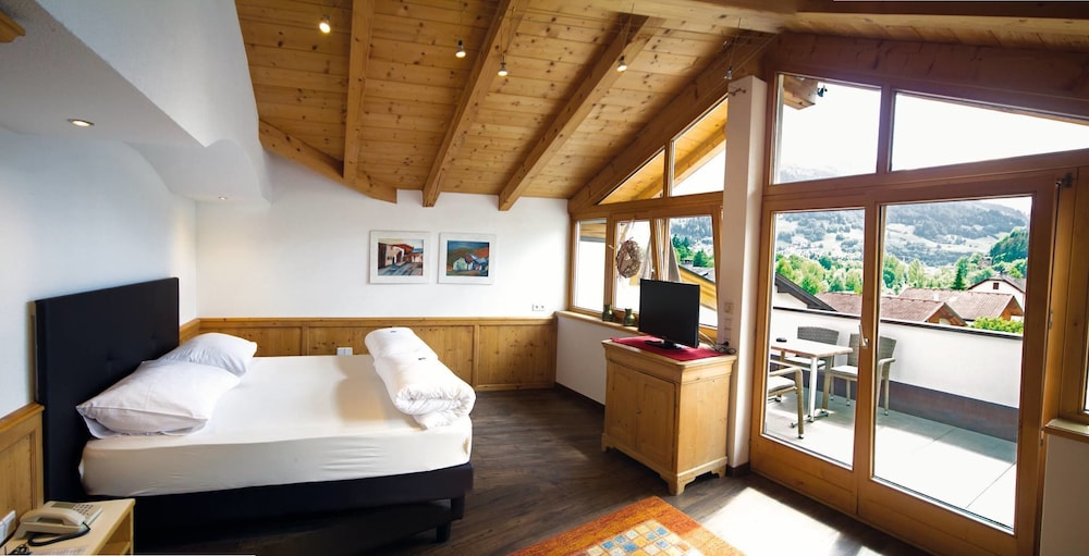 Suite (Enzian) photo 1