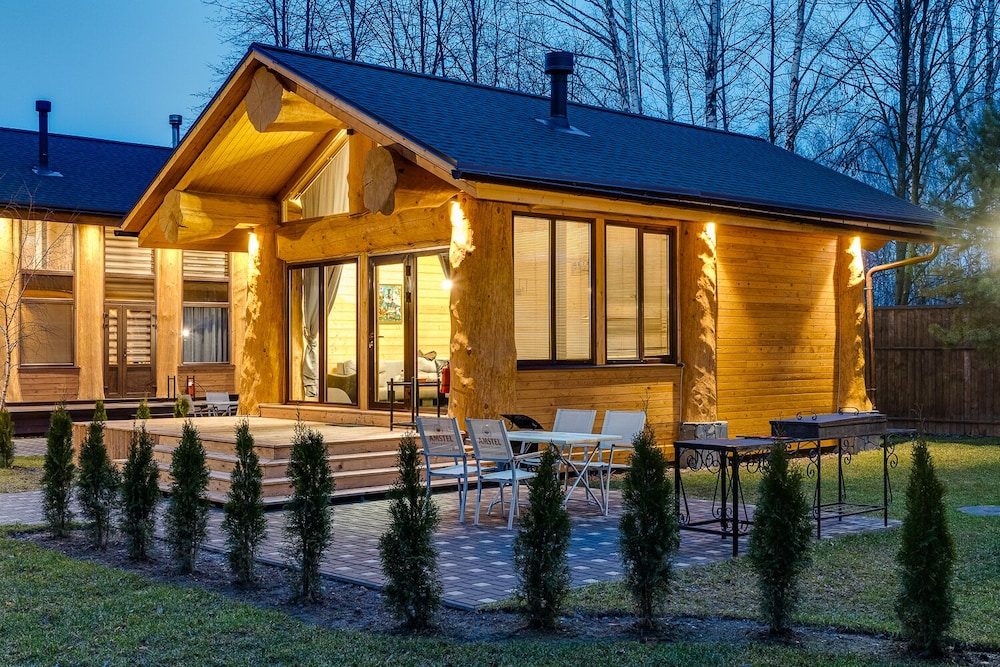 Signature Cabin