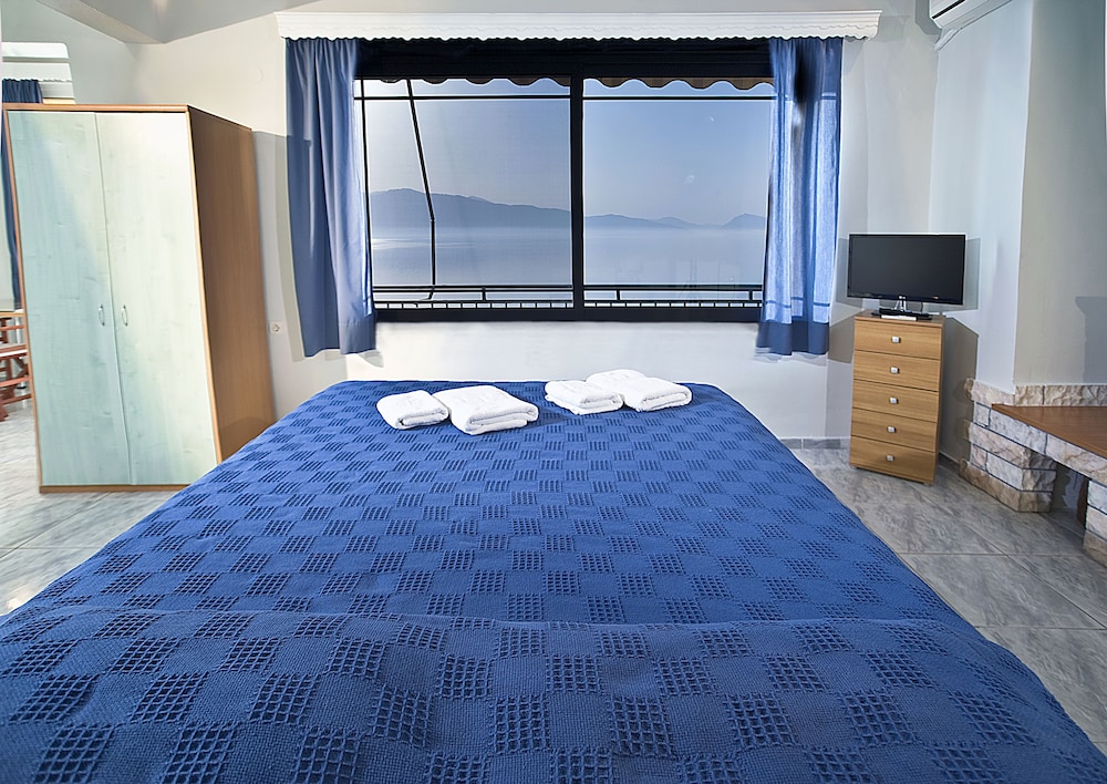 Studio, Sea View (For 3) photo 1