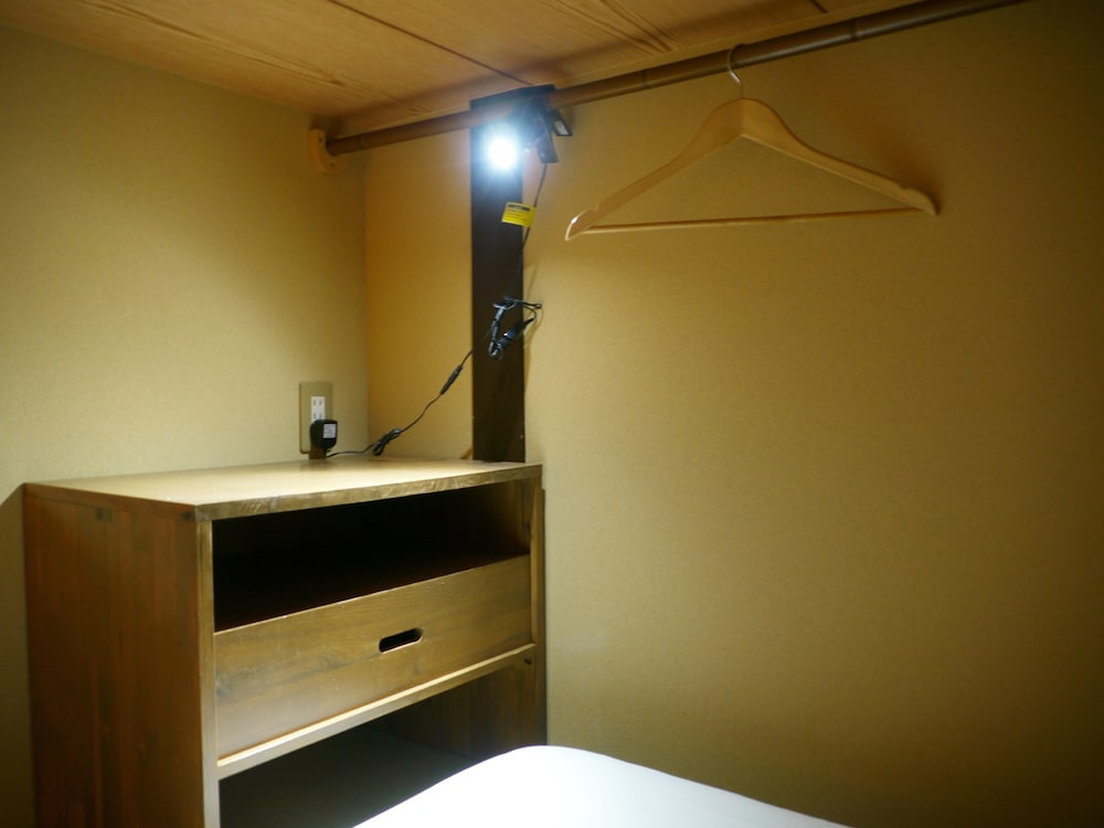 2 Beds in 8 Bed Female Dormitory Room photo 2