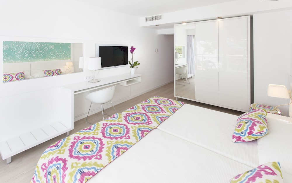 Double Room, Balcony