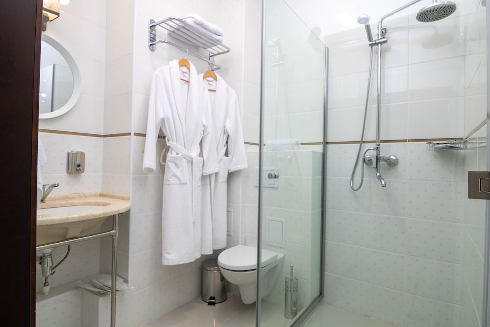 Suite, 1 Bedroom photo 3