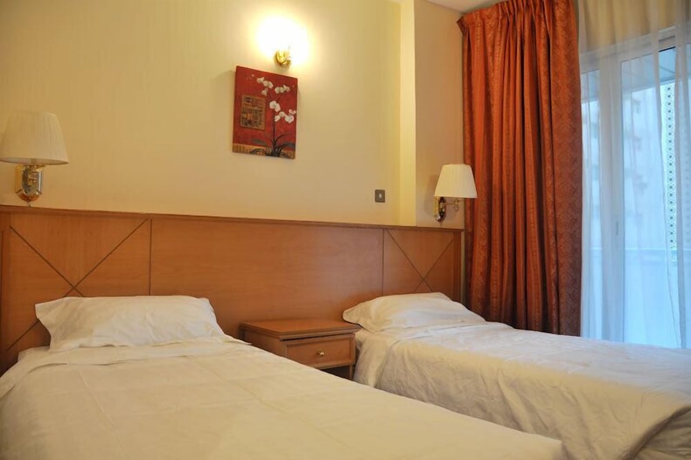 Deluxe Apartment, 2 Bedrooms photo 2