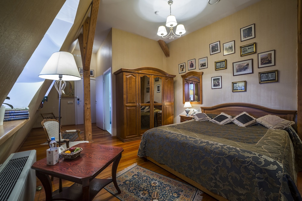 Superior Double Room - Photo 5