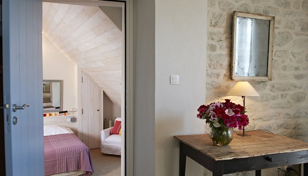 Family Suite, 2 Bedrooms - Photo 4
