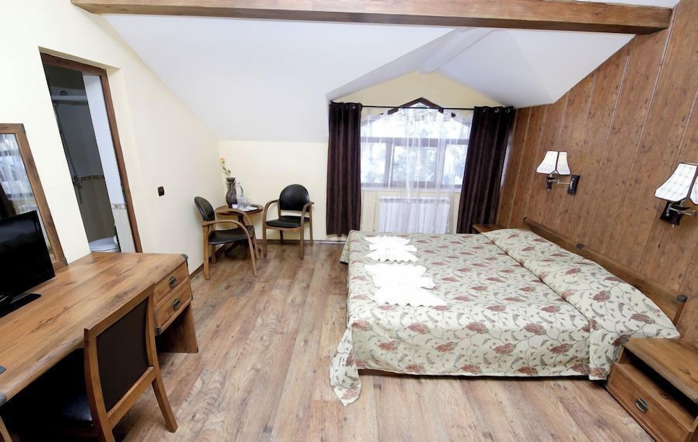 Classic Double Room
