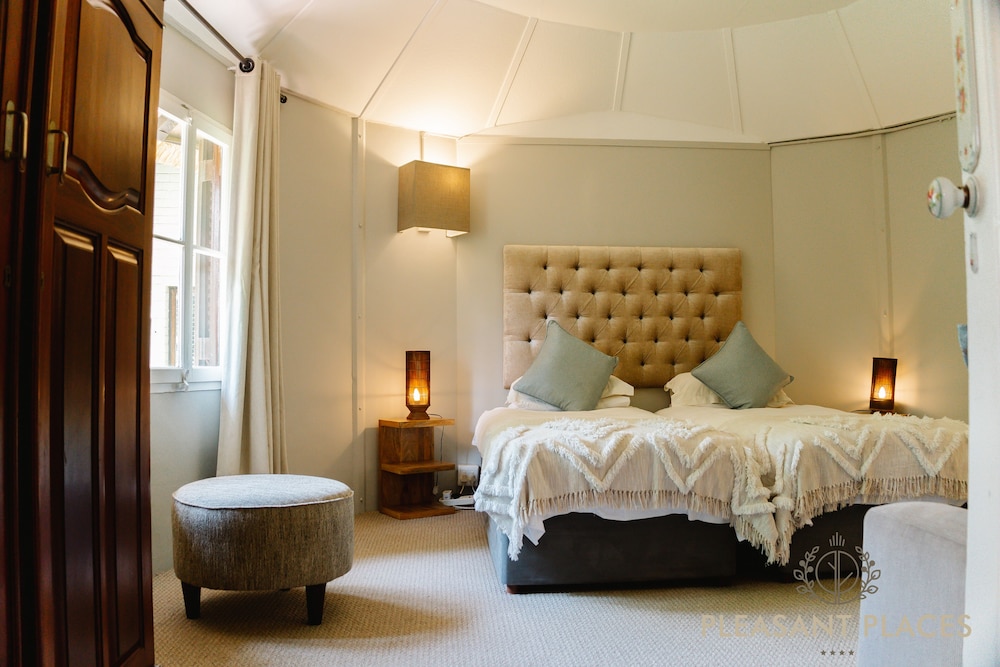 Family Room, 2 Bedrooms, Non Smoking, Garden View photo 1