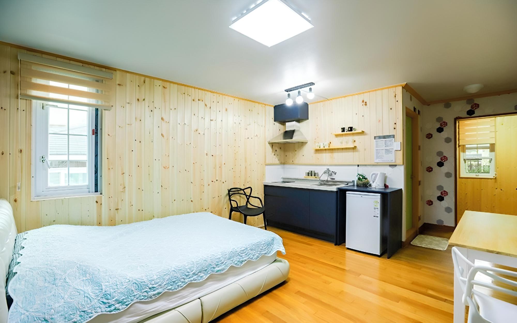 Room (Topaz) photo 2