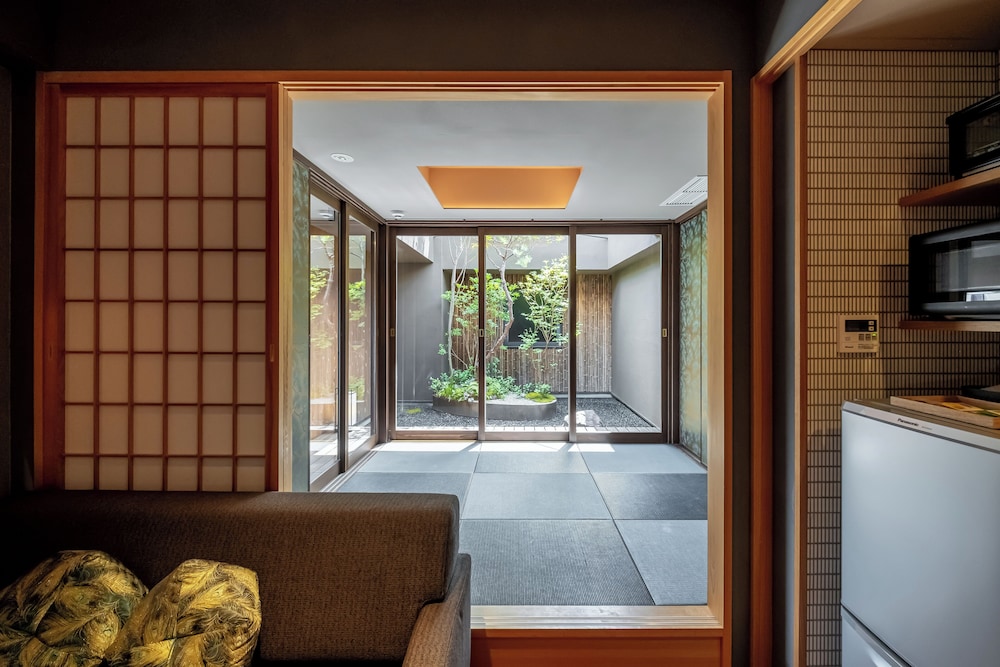 Superior Room, Garden View