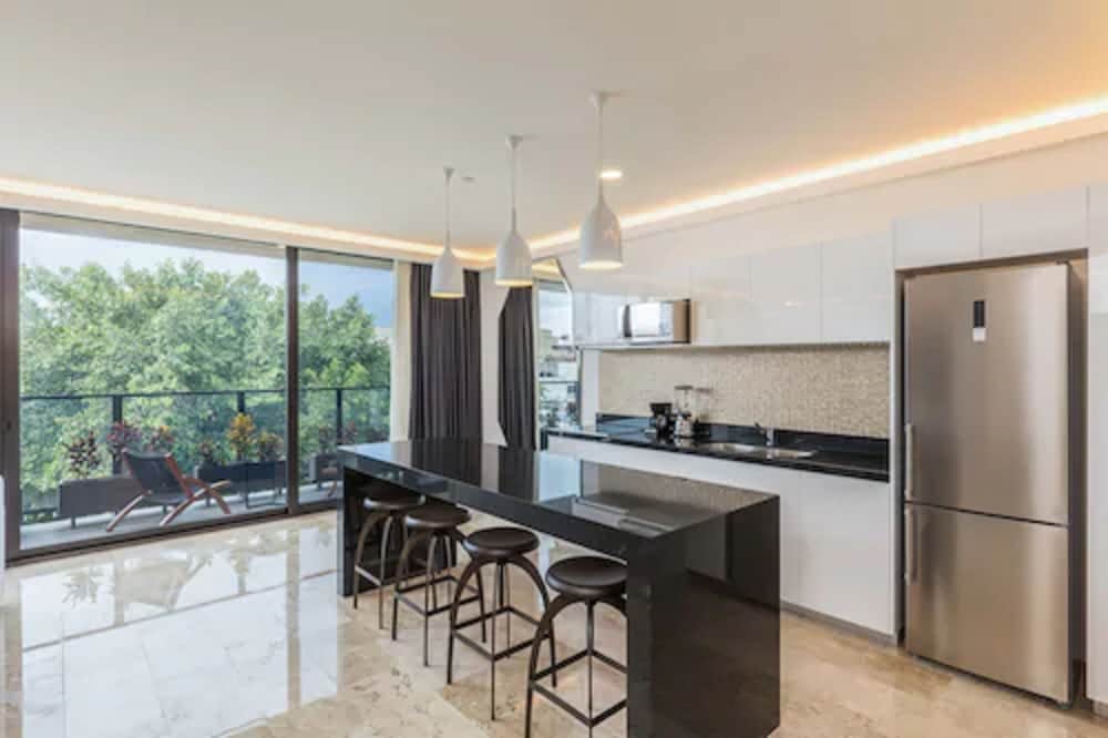 One Bedroom Suite - Photo 15