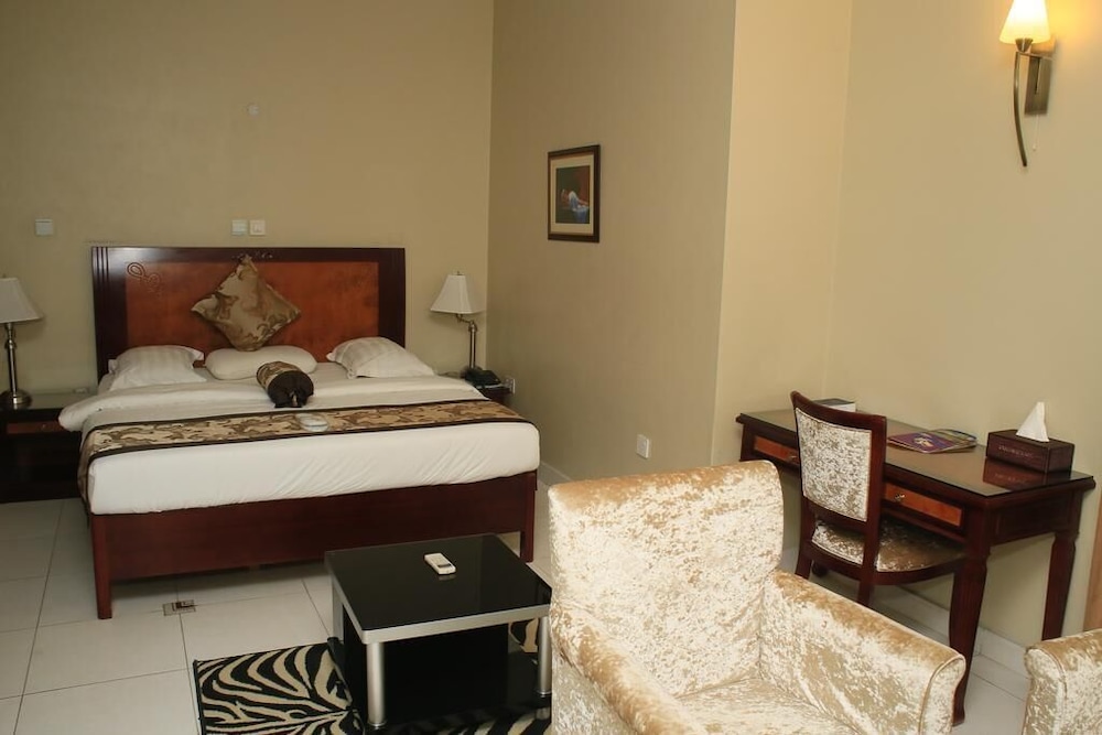 Executive Room photo 2
