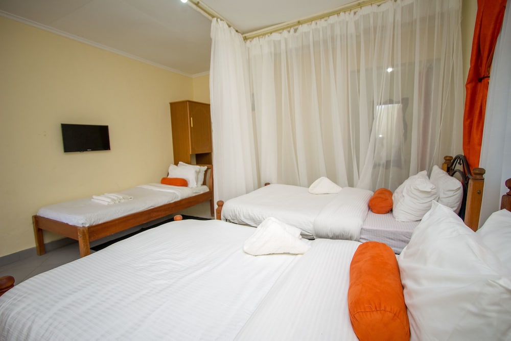 Executive Triple Room photo 1