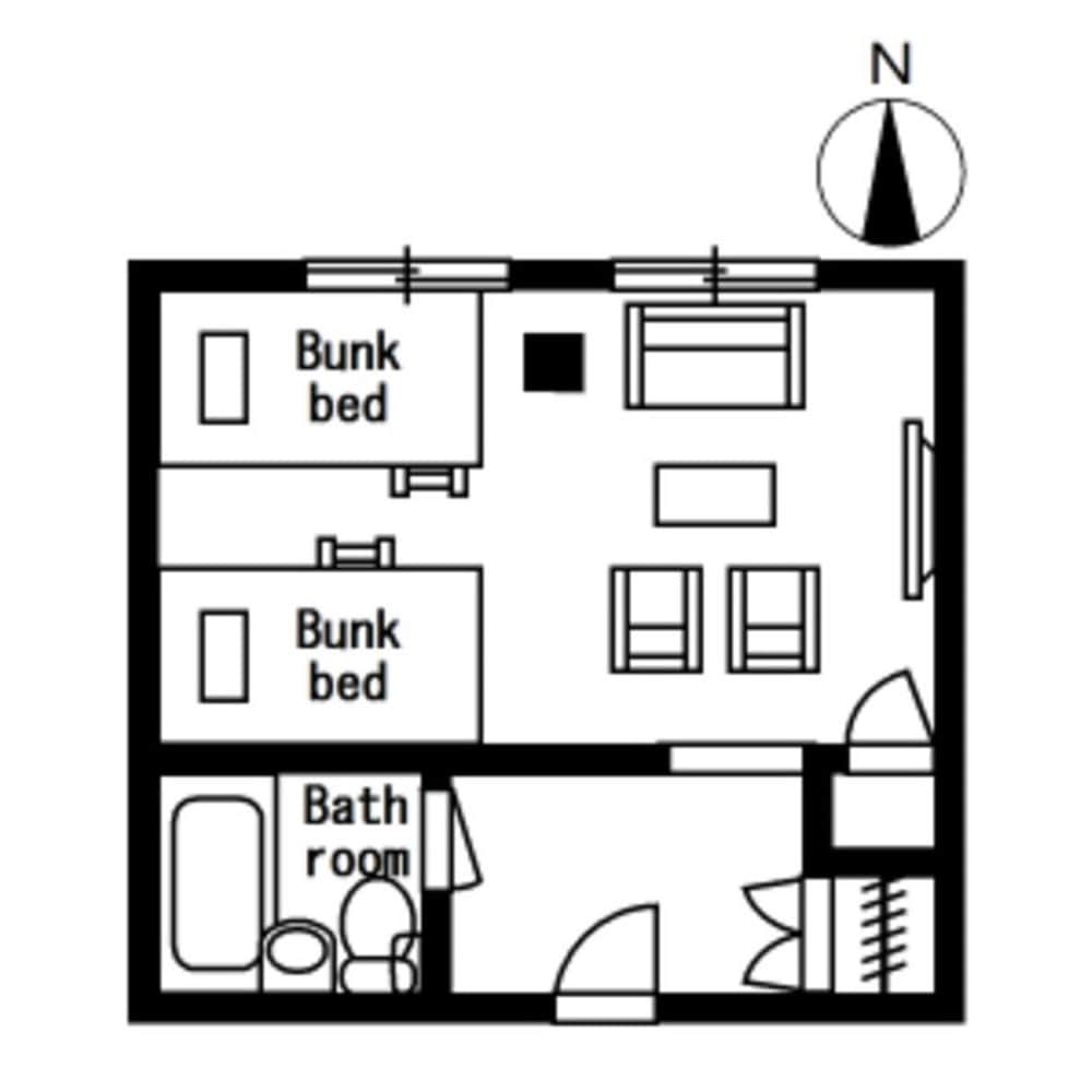 [303] Quadruple Room photo 3