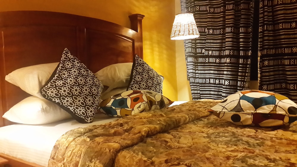 Standard Room, 1 Bedroom, Private Bathroom, Garden View photo 3