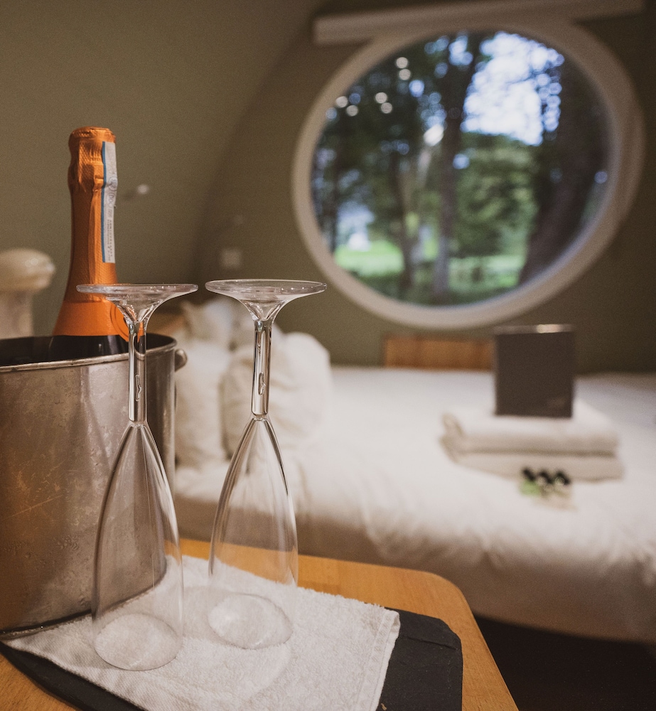 Luxury Cabin, Hot Tub photo 1