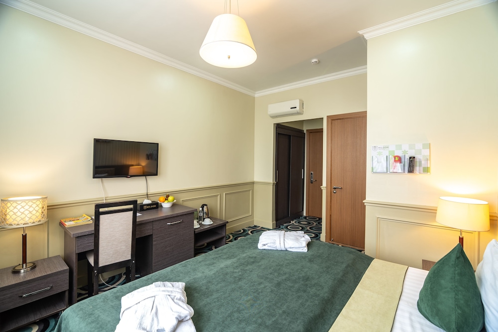 Double or Twin Room photo 3