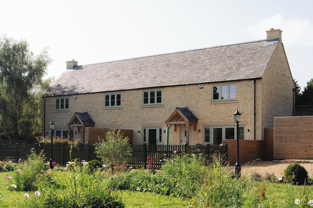 Grand Cottage, 2 Double Beds