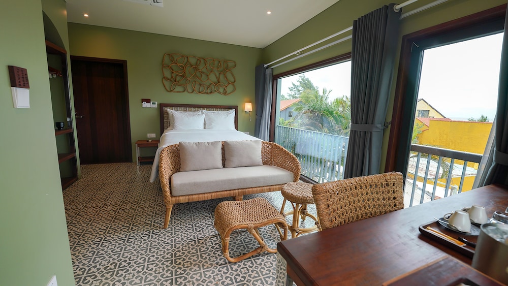 Premier Room, Beach View photo 2