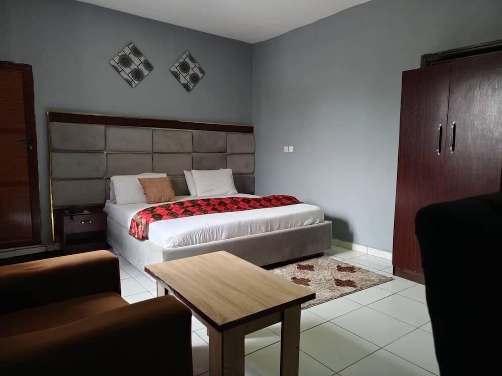 Classic Double Room, Pool View