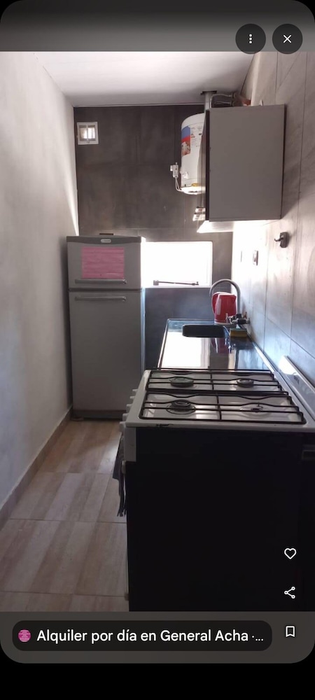 Basic Apartment, Patio