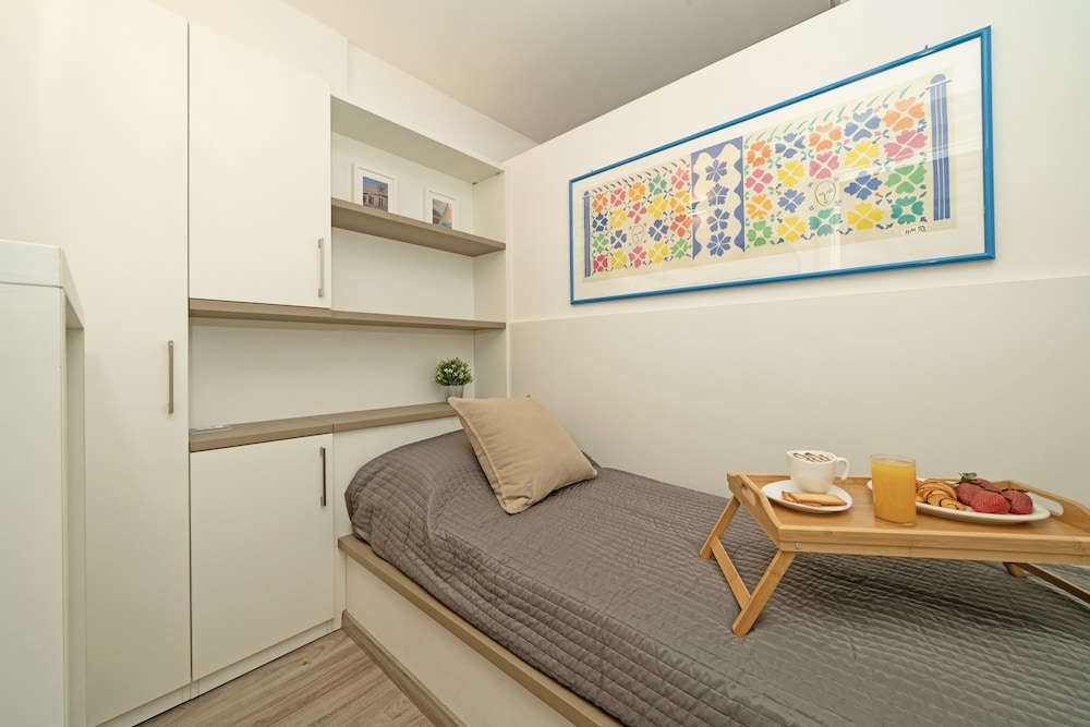 Apartment, Lake View photo 1