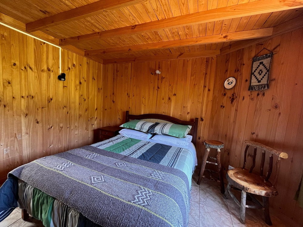 Business Cabin photo 1
