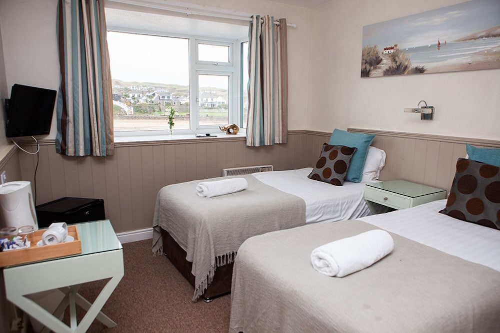 Twin Room, Sea View photo 1