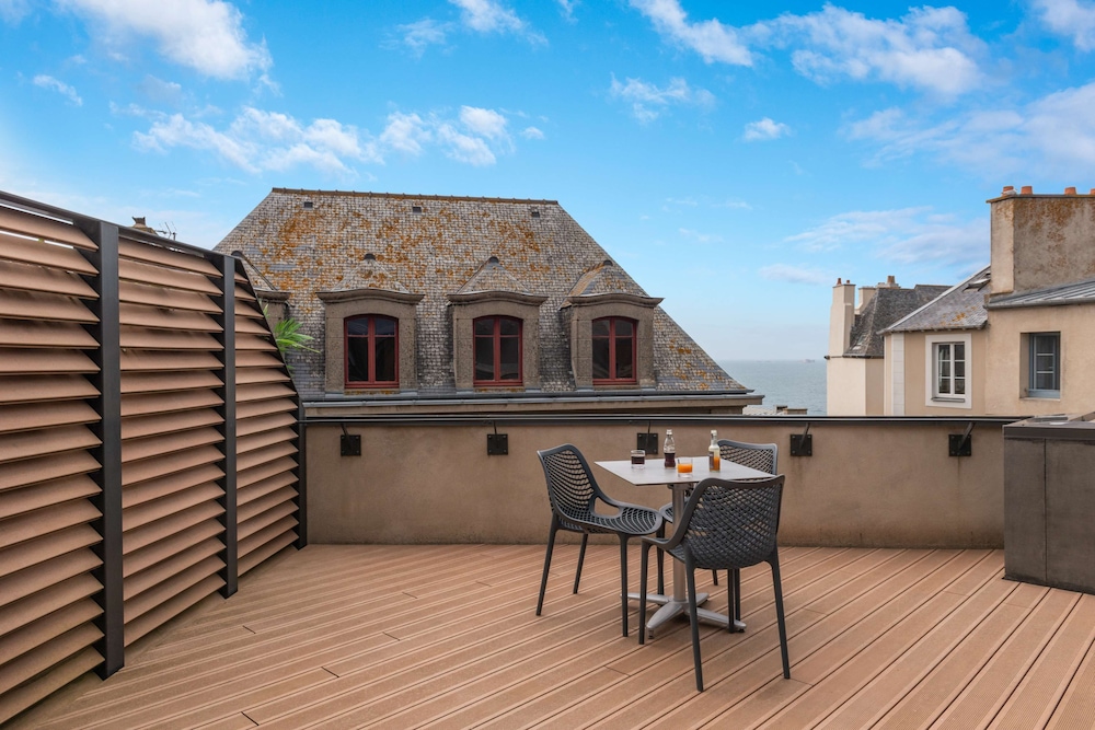 Suite, plusieurs lits, terrasse Suite, plusieurs lits, terrasse