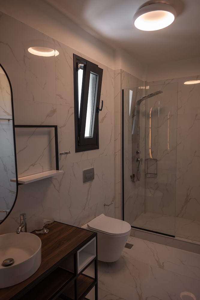 Deluxe Double Room- Private Terrace with Forrest and Sea View - Photo 2