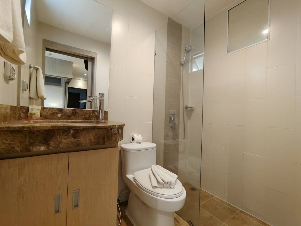 Deluxe Room - Photo 7