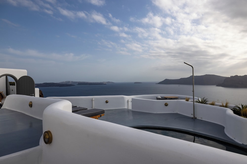 The Fisherman's Maisonette with Caldera View - Photo 15