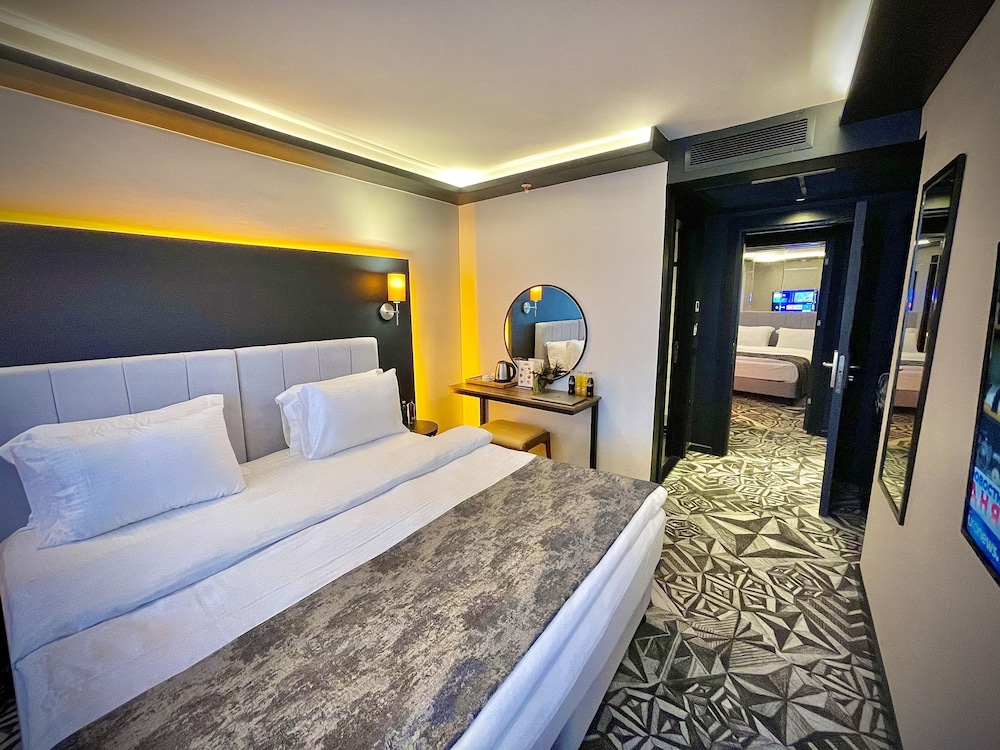 Superior Room, Connecting Rooms (Family) photo 2