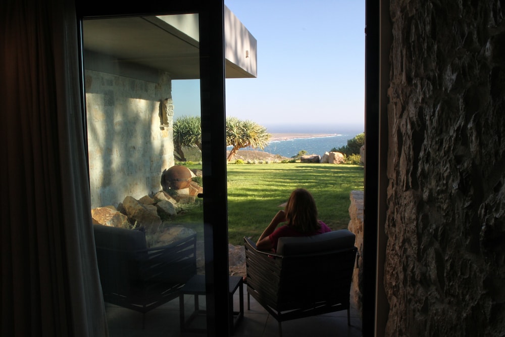 Double Room, Sea View (Arinto) photo 3