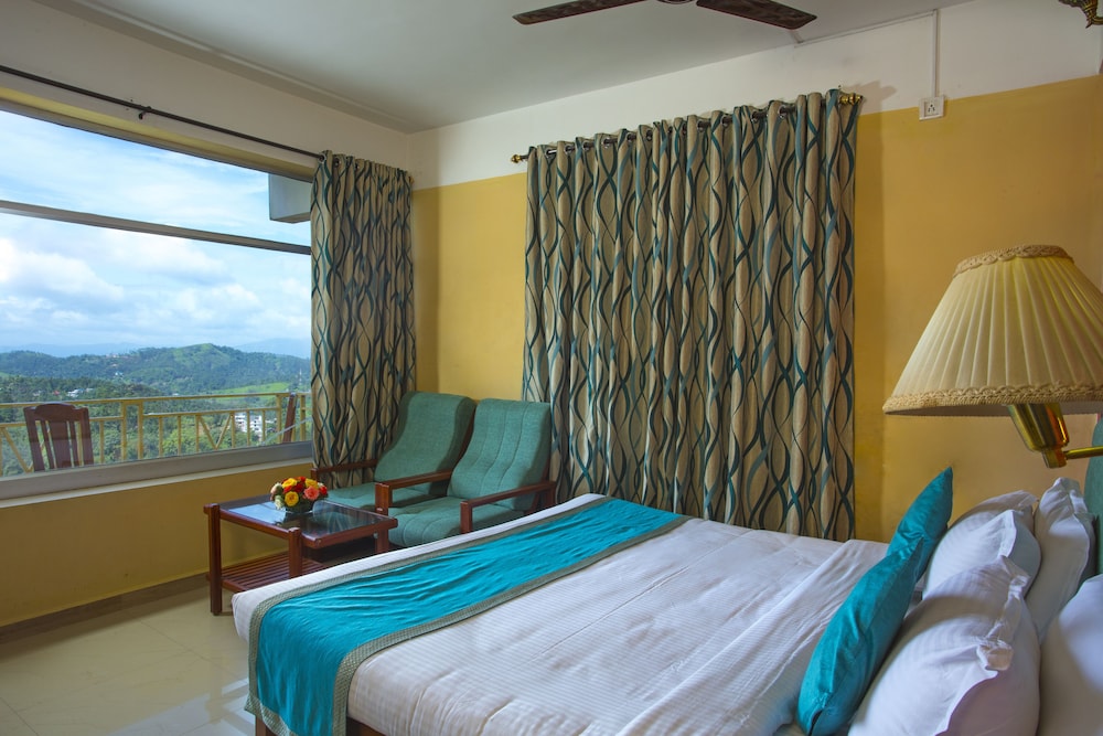 Premium Double Room, 1 King Bed photo 3