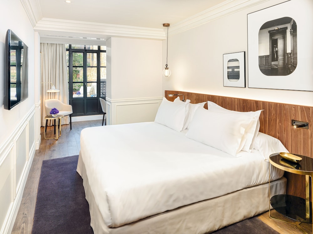 Deluxe Double Room, Terrace, Garden View