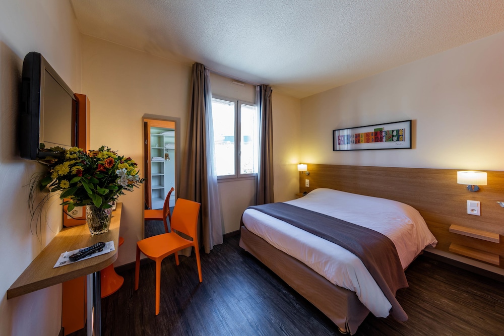 Standard Room - Photo 2
