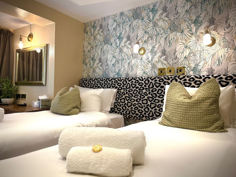Premier Double or Twin Room