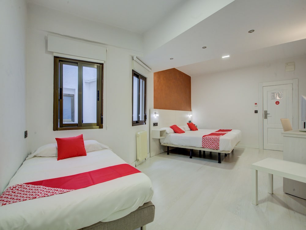 Triple Room - Photo 2