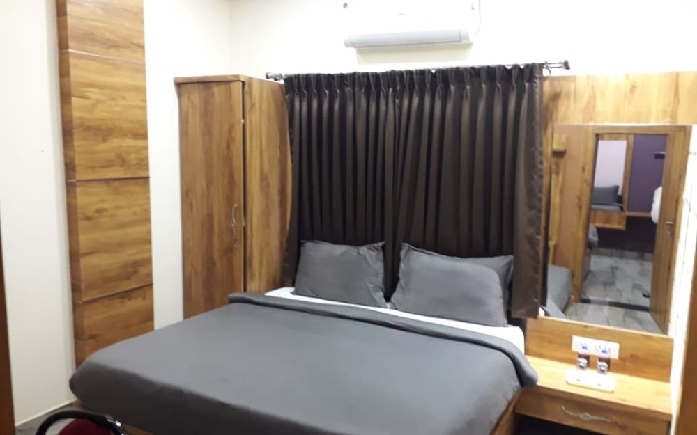 Standard Room photo 2