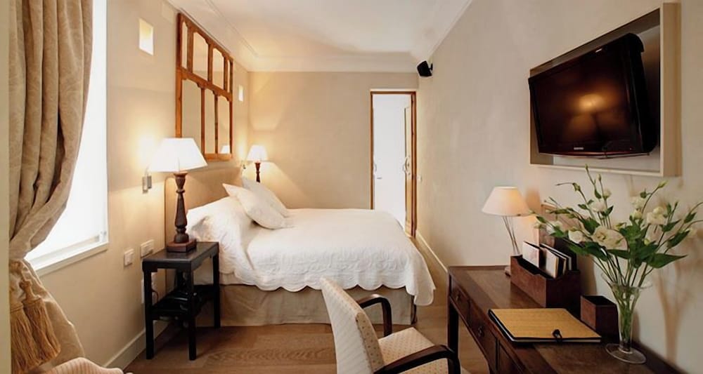 Grand Deluxe Room - Photo 8