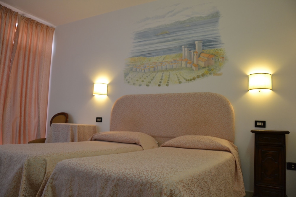 Superior Twin Room photo 1